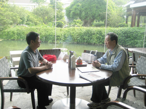 虹潤公司董事長林善平對菲尼克斯中國公司總裁李慕松先生進(jìn)行拜訪學(xué)習(xí)